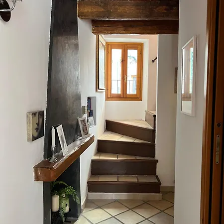 Апартаменты Casabellavista In Pigna, Liguria Пинья